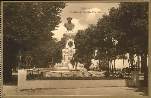 Lisboa Estatua Eduardo Coelho