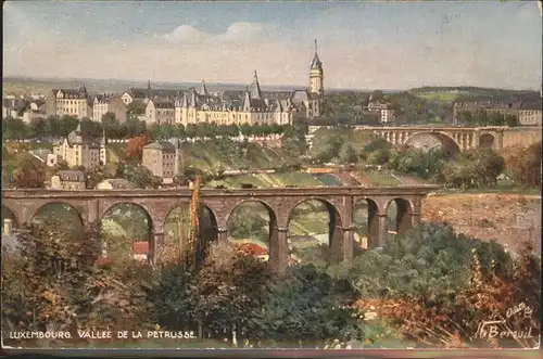 Luxembourg Luxemburg Vallee de la Petrusse Viadukt / Luxembourg /