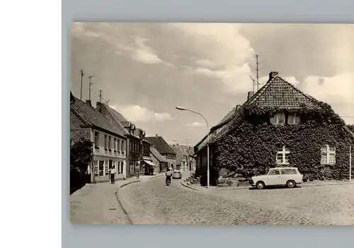 Kluetz Ernst - Thaelmann - Strasse / Kluetz /Nordwestmecklenburg LKR