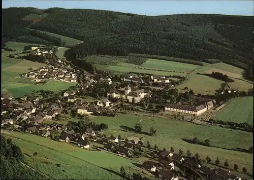 Grafschaft Sauerland Teilansicht Grafschaft Fachkrankenhaus Kloster Luftaufnahme Kat. Schmallenberg