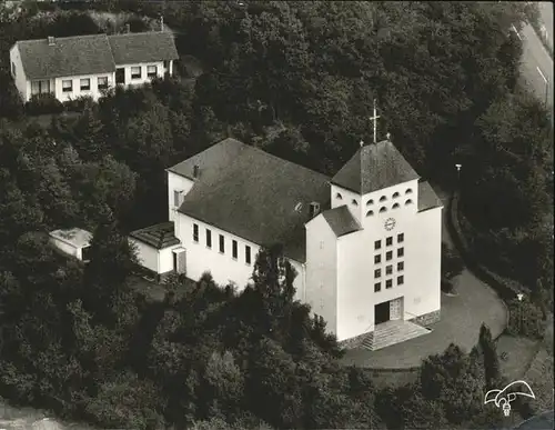 Wingendorf Betzdorf Sieg Pfarrkirche St. Petrus Luftaufnahme Kat. Kirchen (Sieg)