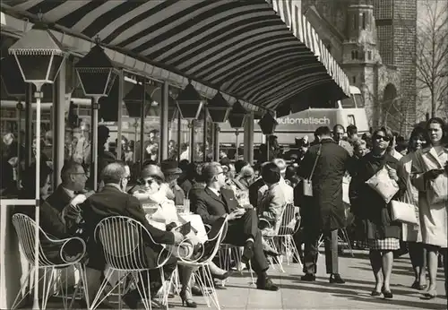 pw24161 Berlin Cafe Kranzler Terrasse Menschen Kategorie. Berlin Alte Ansichtskarten