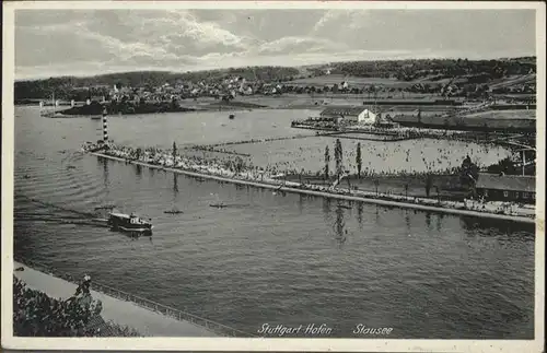 Hofen Stuttgart Stausee Schiff  / Stuttgart /Stuttgart Stadtkreis