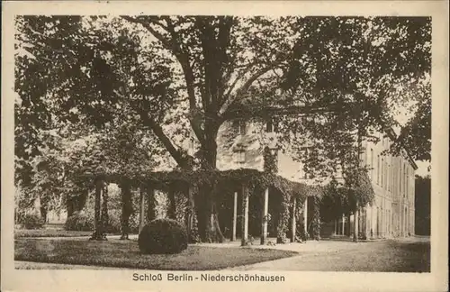 Berlin-Niederschoenhausen Schloss  / Berlin /Berlin Stadtkreis