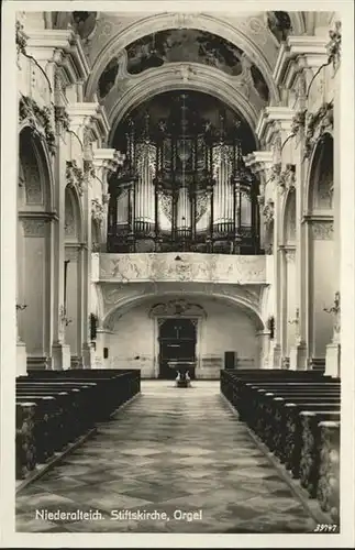 Niederalteich Stifts Kirche Orgel /  /