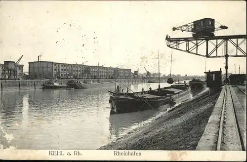 Kehl Rhein Rheinhafen Schiff / Kehl /Ortenaukreis LKR