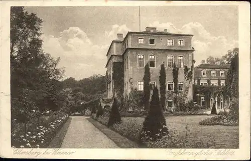 Ettersburg Schloss / Ettersburg /Weimarer Land LKR