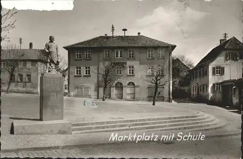 Bechtheim Rheinhessen Marktplatz Schule / Bechtheim /Alzey-Worms LKR