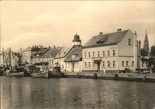 Ueckermuende Hafen Schiffe Kat. Ueckermuende