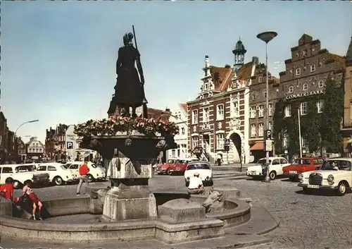 Husum Nordfriesland Marktplatz Tine / Husum /Nordfriesland LKR