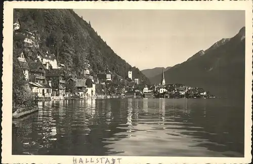 Hallstatt Salzkammergut See / Hallstatt /Traunviertel