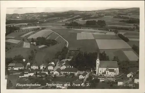 Taufkirchen Pram Flugaufnahme Kat. Taufkirchen an der Pram