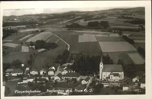 Taufkirchen Pram Flugaufnahme Kat. Taufkirchen an der Pram