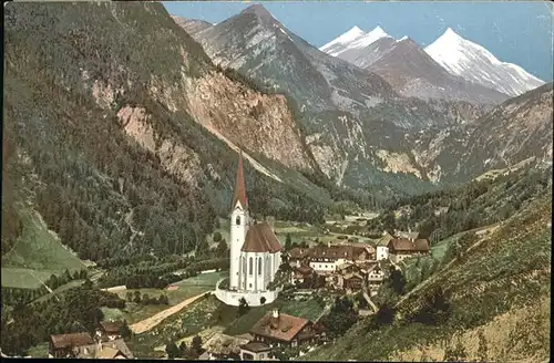 Heiligenblut Kaernten Teilansicht Heiligenblut Kirche Grossglockner Leiterkoepfe Glocknergruppe / Heiligenblut /Oberkaernten