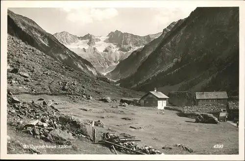 Hintertux Zillertal Stillupperhaus Zillertaler Alpen / Tux /Tiroler Unterland