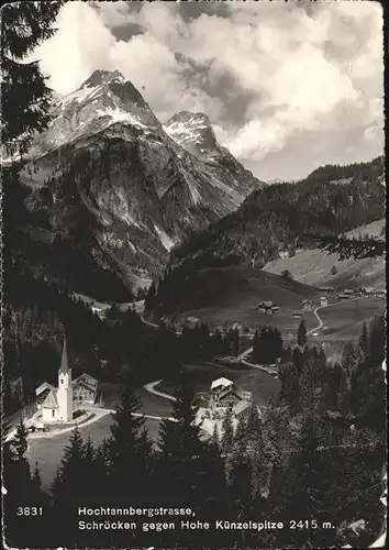 Schroecken Vorarlberg Teilansicht Kirche Hochtannbergstrasse Hohe Kuenzelspitze / Schroecken /Bludenz-Bregenzer Wald