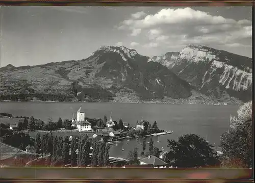 Spiez BE Thunersee Seebucht Schloss