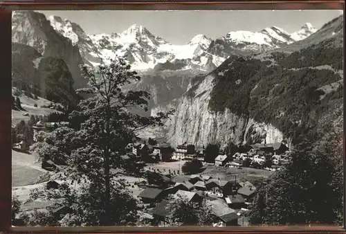 Wengen BE Ortsansicht mit Blick auf Jungfrau und Breithorn Kat. Wengen