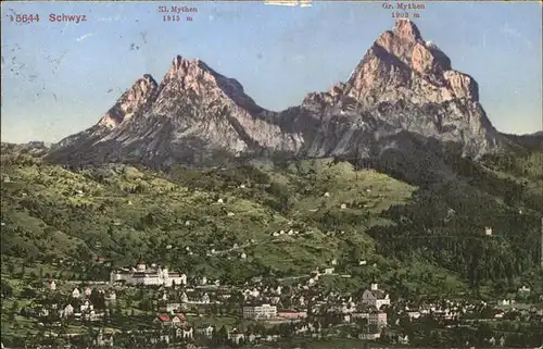 Schwyz Teilansicht mit Mythen Schweizer Voralpen Kat. Schwyz