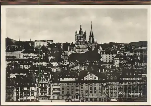 Lausanne VD Vue partielle avec la Cathedrale / Lausanne /Bz. Lausanne City