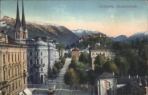 Salzburg Oesterreich Westbahnstrasse Festung Hohensalzburg Kirche Kat. Salzburg