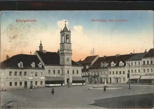 Koenigsbrueck Marktplatz Rathaus