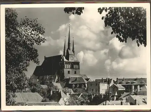 Lommatzsch Partie an der Kirche