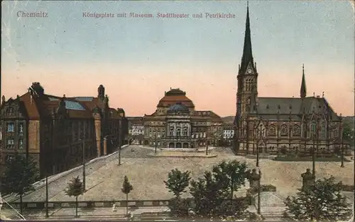 Chemnitz Koenigsplatz mit Museum Stadttheater und Petrikirche Kat. Chemnitz