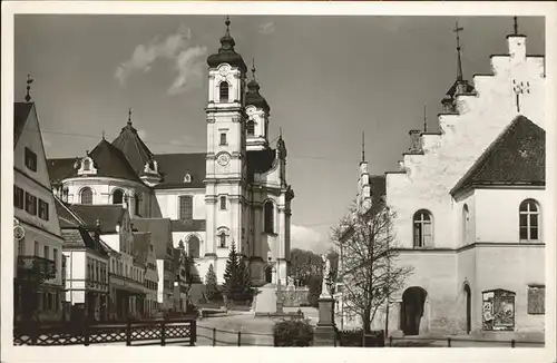 Ottobeuren Hindenburgplatz mit Basilika Kat. Ottobeuren