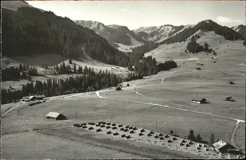 kk12309 Oberwil Simmental Berggasthof Rossberg Panorama mit Niederhorn Fliegeraufnahme Kategorie. Oberwil Simmental Alte Ansichtskarten