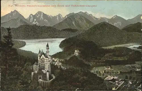 Hohenschwangau Koenigliches Schloss Neuschwanstein mit Blick auf Hohenschwangau Alpsee Kat. Schwangau