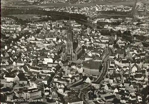 Ulm Donau Stadtmitte Ulmer Muenster Fliegeraufnahme Kat. Ulm