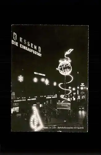 Essen Ruhr bei Nacht Beleuchtung Bahnhof Sputnik Kat. Essen