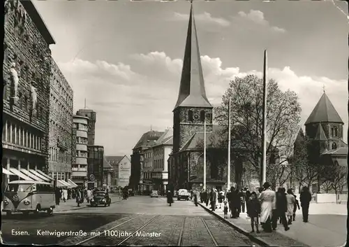 Essen Ruhr Kettwigerstrasse mit Muenster Autos Busse Kat. Essen