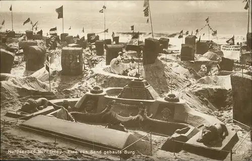 Norderney Nordseebad Kuenstlerische Sandburg