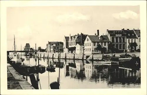 Husum Nordfriesland Hafen / Husum /Nordfriesland LKR