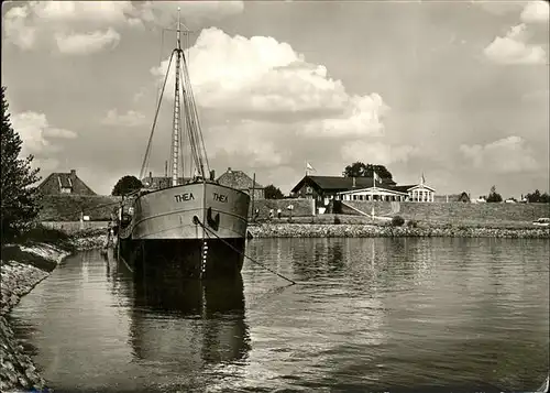 Kollmar Hafen mit Elbdeich Kat. Kollmar