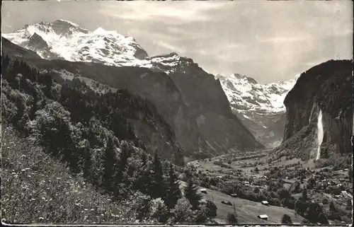 Lauterbrunnen BE Jungfrau und Staubbach Kat. Lauterbrunnen