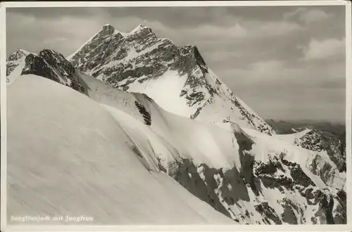 Jungfraujoch mit Jungfrau Kat. Jungfrau