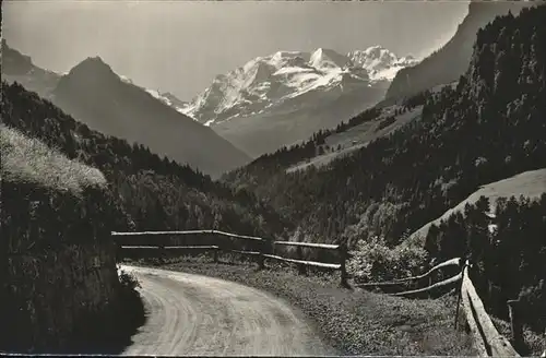 Scharnachtal Bergstrasse bei Reichenbach mit Bluemlisalp Kat. Scharnachtal