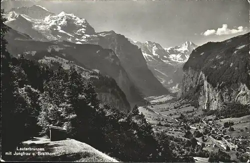 Lauterbrunnental Lauterbrunnen mit Jungfrau und Breithorn Kat. Lauterbrunnen