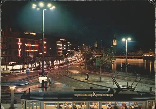 Zuerich Centralplatz und Limmatquai bei Nacht / Zuerich /Bz. Zuerich City