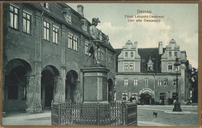 DessauRosslau Denkmal des alten Dessauer Fuerst Leopold / Dessau