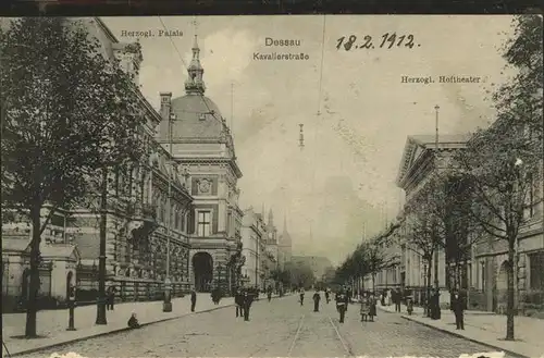 Dessau-Rosslau Kavalierstrasse mit Herzogl Palais und Hoftheater / Dessau-Rosslau /Anhalt-Bitterfeld LKR