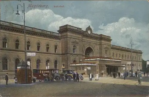 Magdeburg Sachsen Anhalt Bahnhof Autos Kat. Magdeburg
