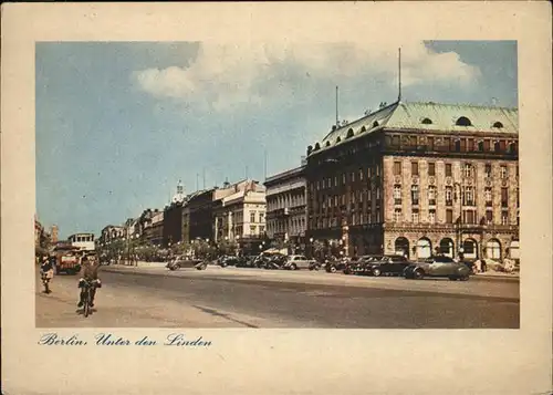 Berlin Unter den Linden Autos Fahrad  Kat. Berlin