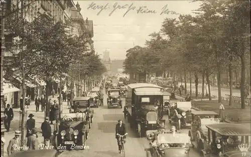 Berlin Unter den Linden Autos Kat. Berlin