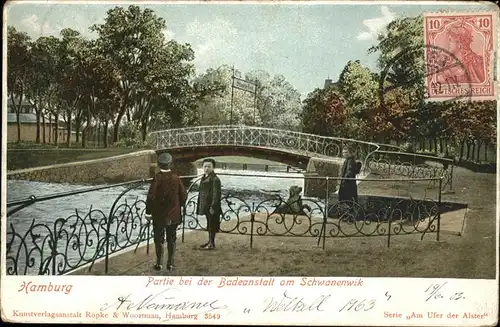 Hamburg Partie bei der Badeanstalt am Schwanenwik Bruecke Kat. Hamburg