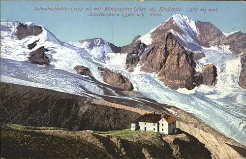 Sulden Ortler Schaubachhuette mit Koenigsspitze Kreilspitze und Schroetterhorn / Stilfs /Trentino-Suedtirol