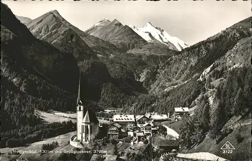 Heiligenblut Kaernten Panorama mit Grossglockner Kat. Heiligenblut